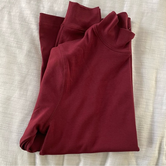 New Lands End Women’s Mock Neck Turtleneck New without Tags Burgundy xs - Picture 9 of 9